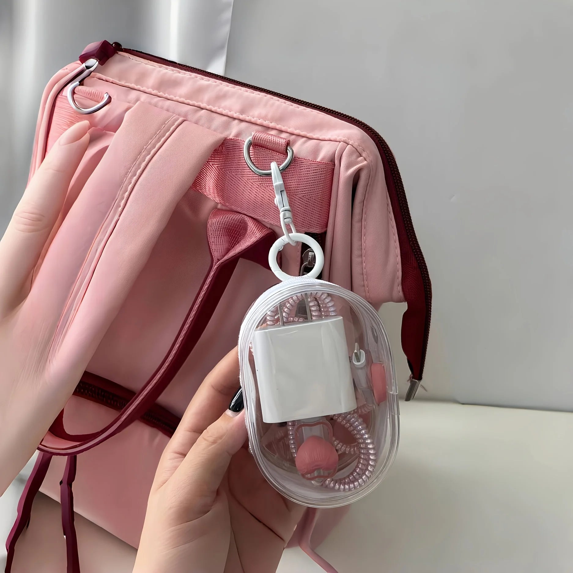 Portable Transparent Phone Charger and Earphone Storage Box,Compact